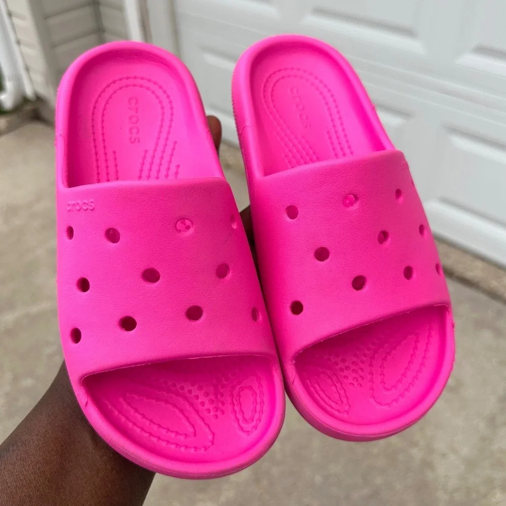 Crocs‎ Classic Slide V2 Little Kids Sandals Size J2 Pink